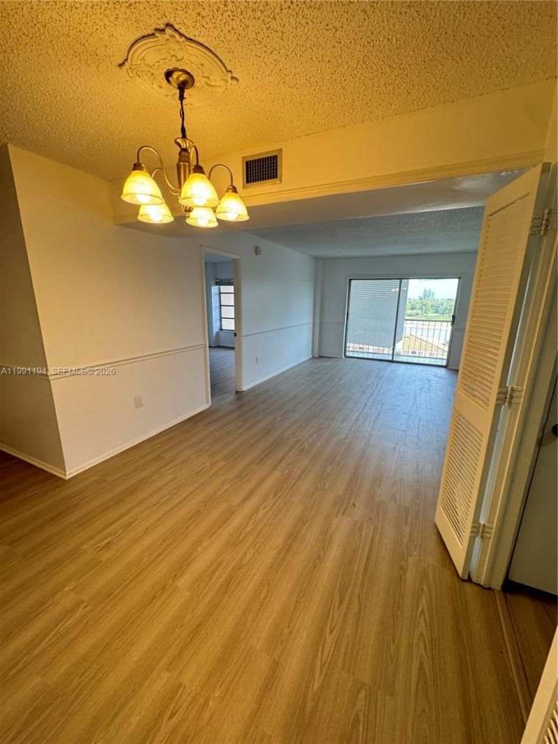 4160 Inverrary Dr , Unit 510, Lauderhill, FL 33319 Photo