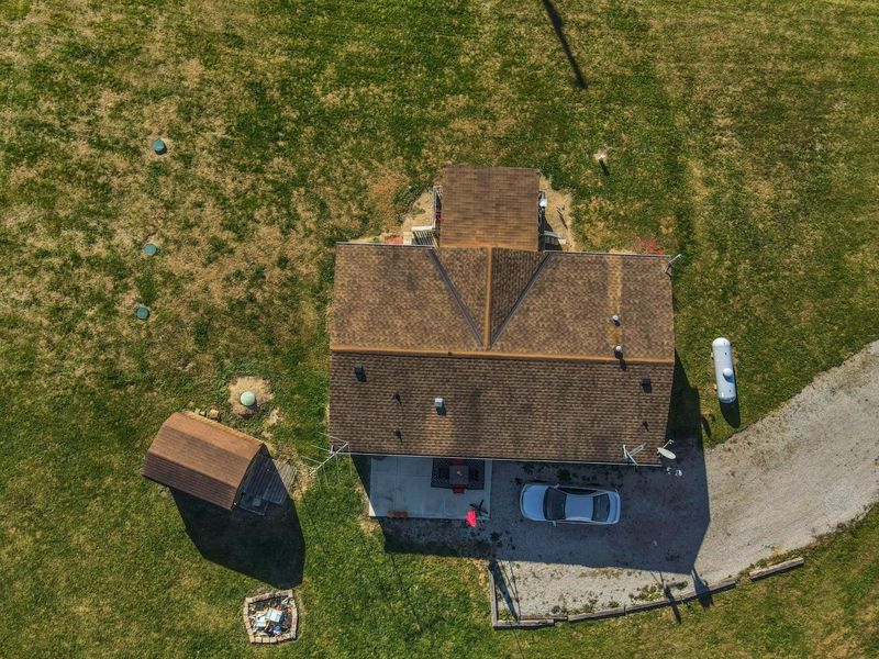 18728 Griffith Road, Logan, OH 43138 Photo 3