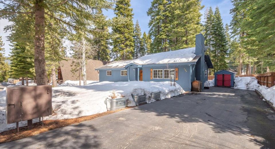 555 Virginia Dr, Tahoe City, CA 96145 Photo