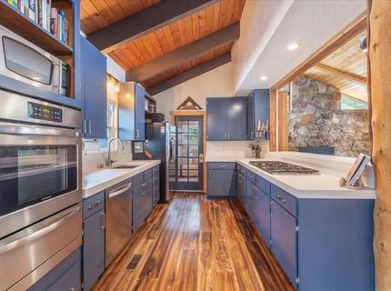 555 Virginia Dr, Tahoe City, CA 96145 Photo