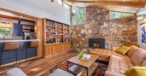 555 Virginia Dr, Tahoe City, CA 96145 Photo