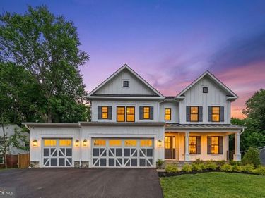 913 HILLCREST DRIVE SW , VIENNA, VA 22180