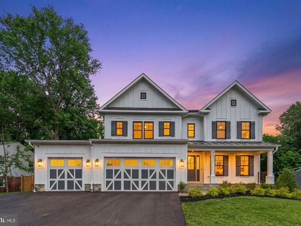 913 HILLCREST DRIVE SW , VIENNA, VA 22180