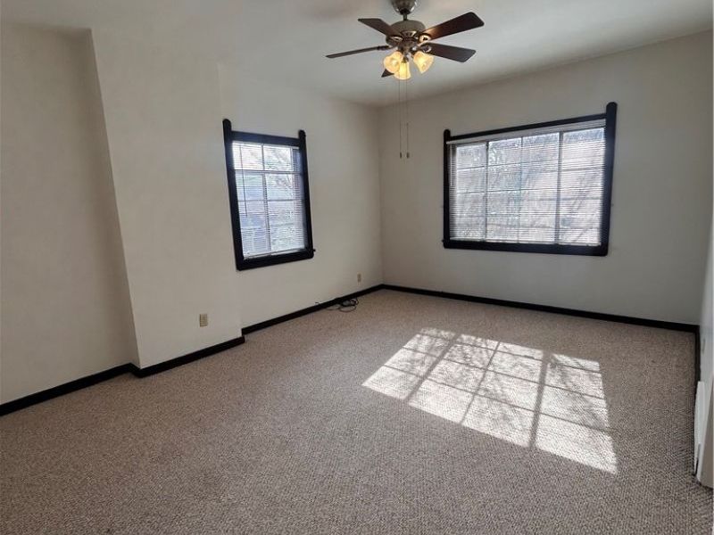 1707 W 31st Place, Cleveland, OH 44113 Photo 3