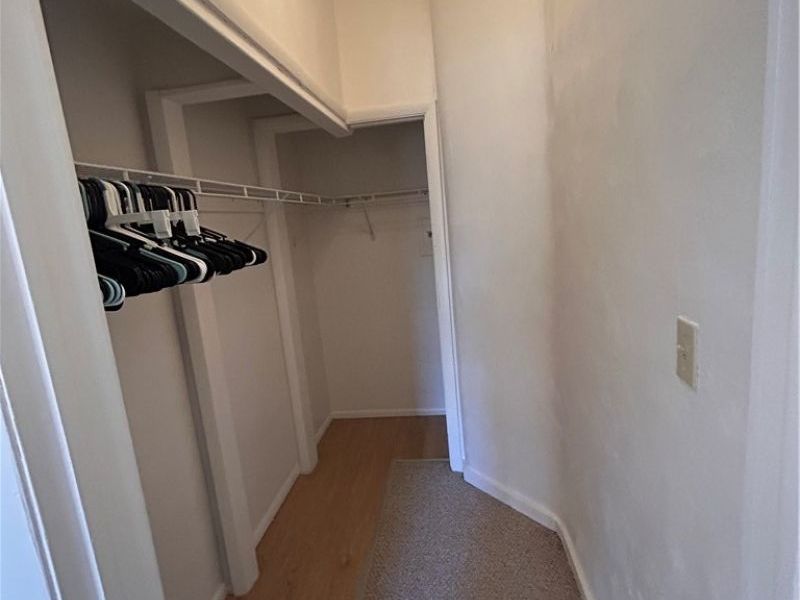 1707 W 31st Place, Cleveland, OH 44113 Photo 5