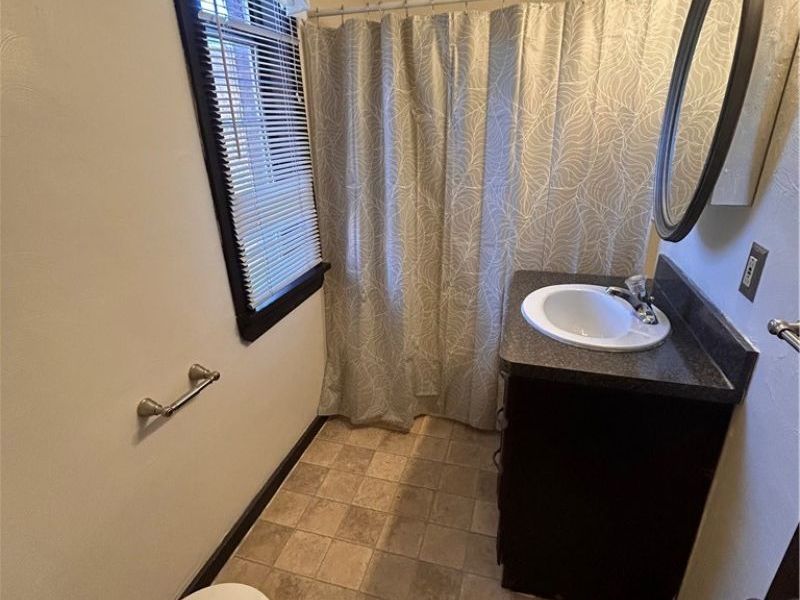 1707 W 31st Place, Cleveland, OH 44113 Photo 8