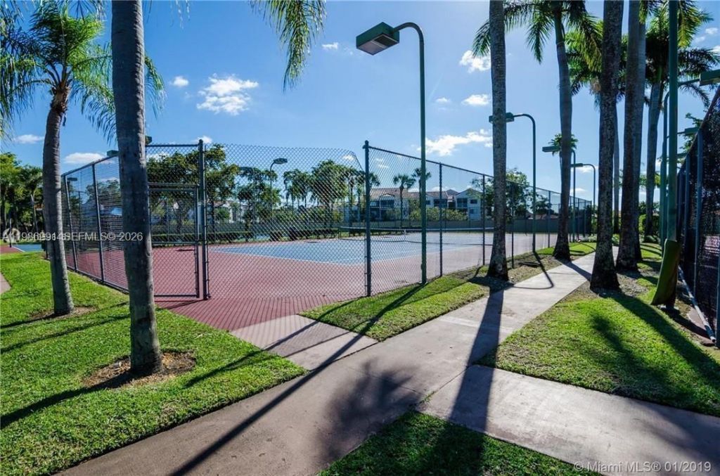 17751 NW 63rd Ct , Hialeah, FL 33015 Photo