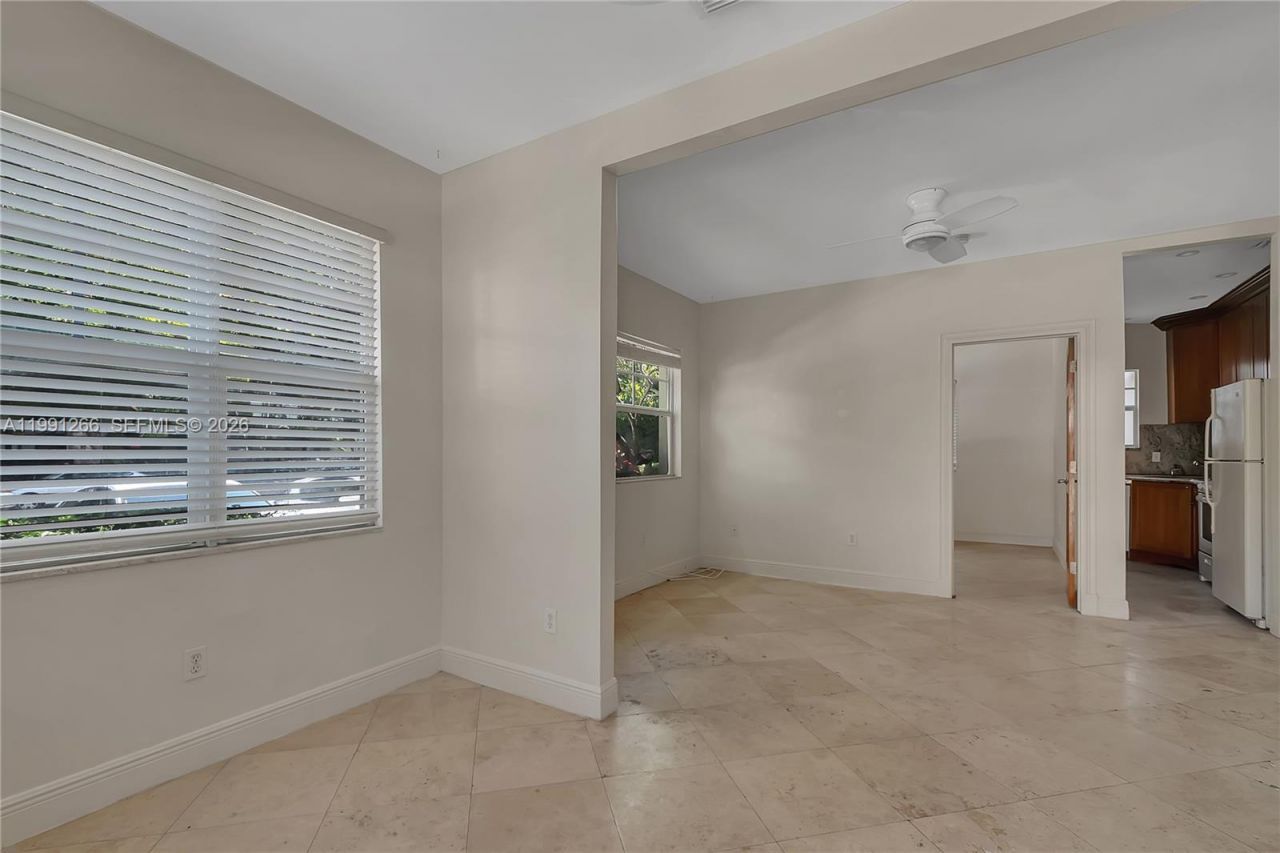 814 Lenox Ave , Unit 8, Miami Beach, FL 33139 Photo