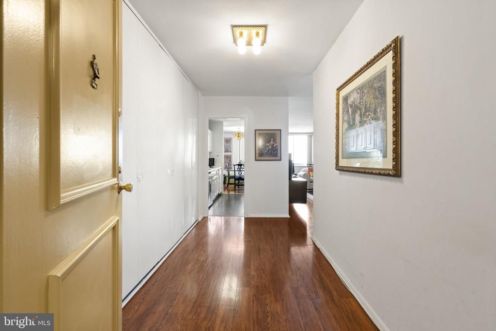 1901 John F Kennedy Boulevard, Unit 2801, Philadelphia, PA 19103 Main Photo