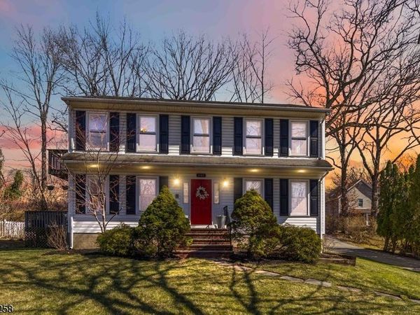 237 Tabor Rd, Morris Plains, NJ 07950