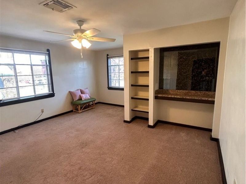 1707 W 31st Place, Cleveland, OH 44113 Photo 2