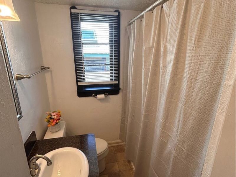 1707 W 31st Place, Cleveland, OH 44113 Photo 6