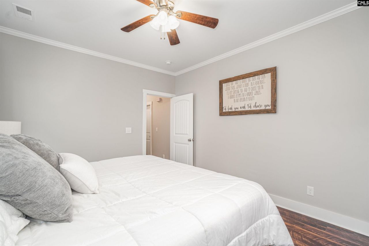 649 Sandbar Road Photo 23