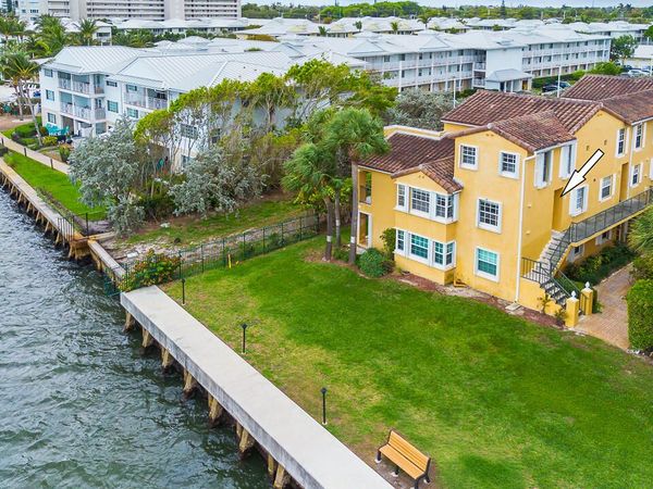 1060 Lake Shore Drive, Unit 201, West Palm Beach, FL 33403