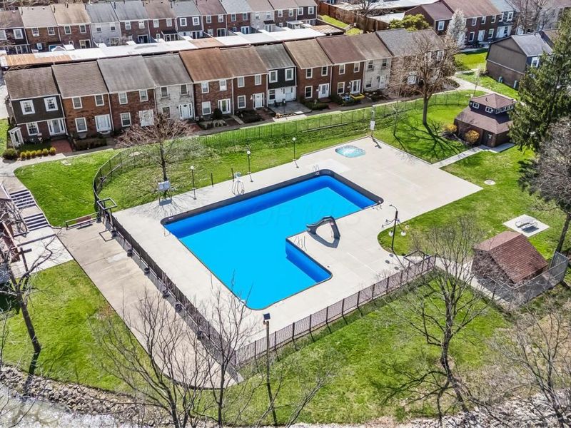 556 Pamlico Street, Columbus, OH 43228 Photo 17