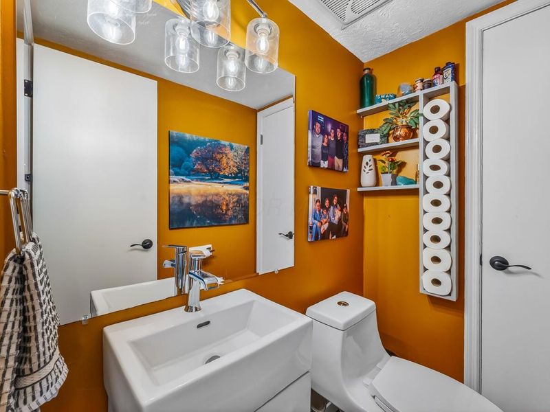 556 Pamlico Street, Columbus, OH 43228 Photo 34