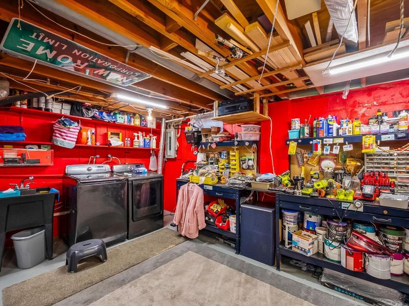 556 Pamlico Street, Columbus, OH 43228 Photo 49