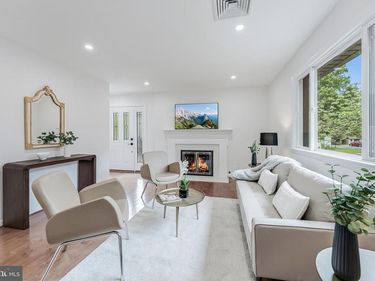 5735 4TH STREET S, ARLINGTON, VA 22204
