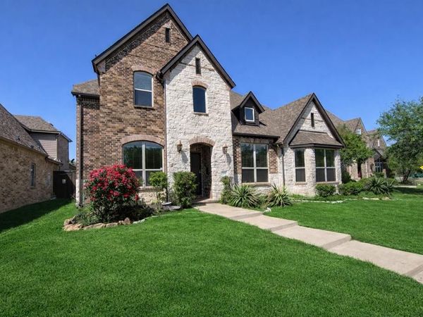 1304 Damsel Caitlyn Drive, Lewisville, TX 75056