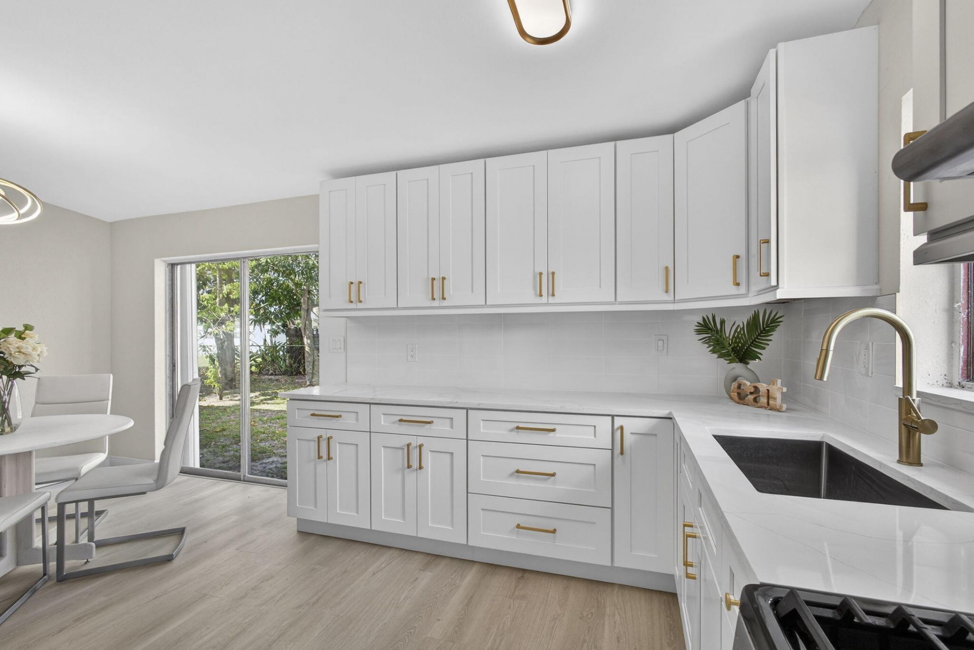 1933 Violet Avenue, West Palm Beach, FL 33415 Photo