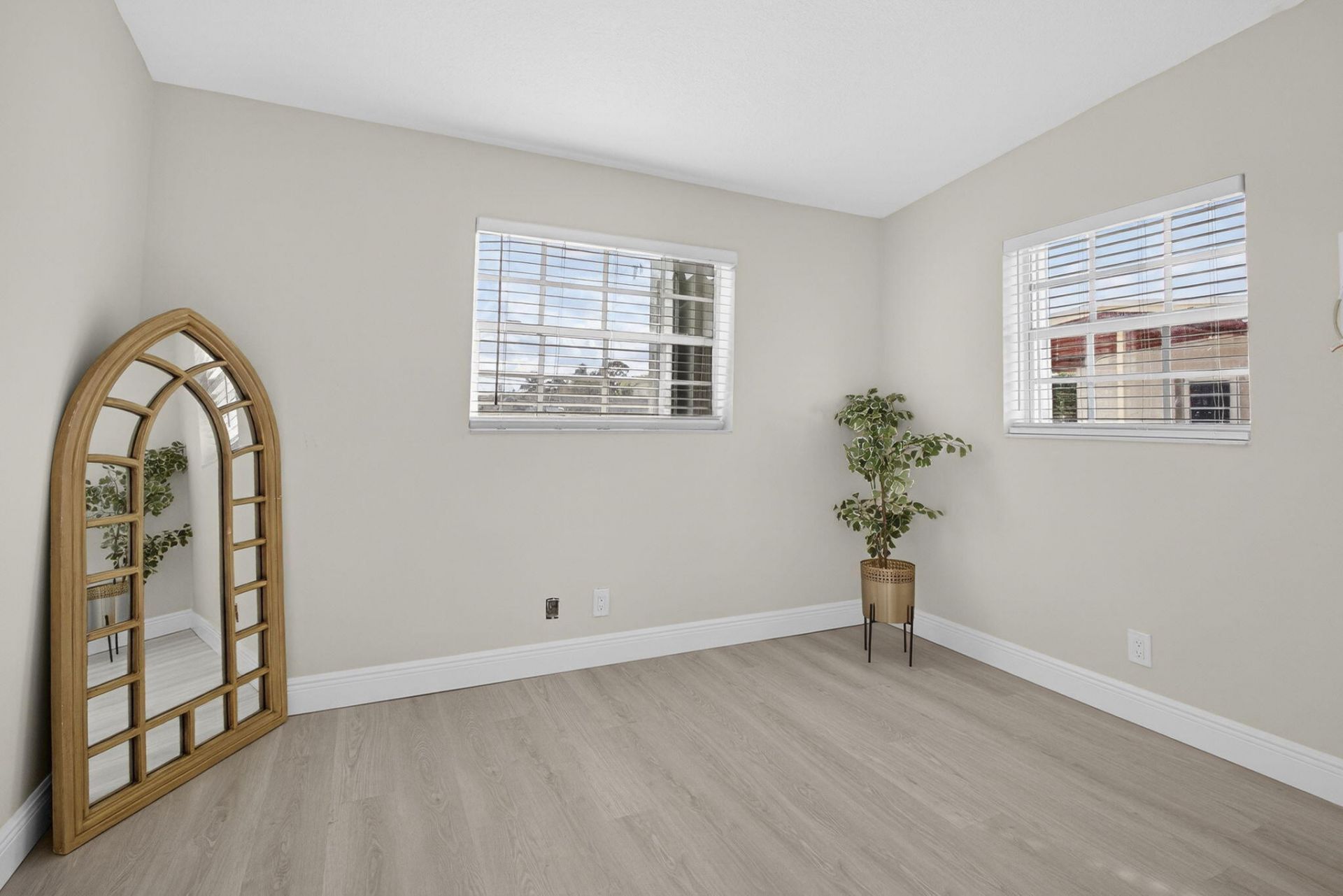 1933 Violet Avenue, West Palm Beach, FL 33415 Photo