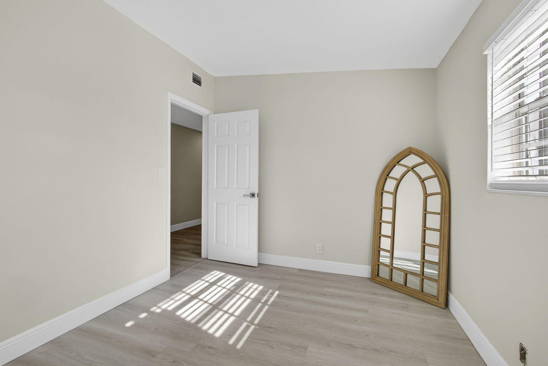 1933 Violet Avenue, West Palm Beach, FL 33415 Photo