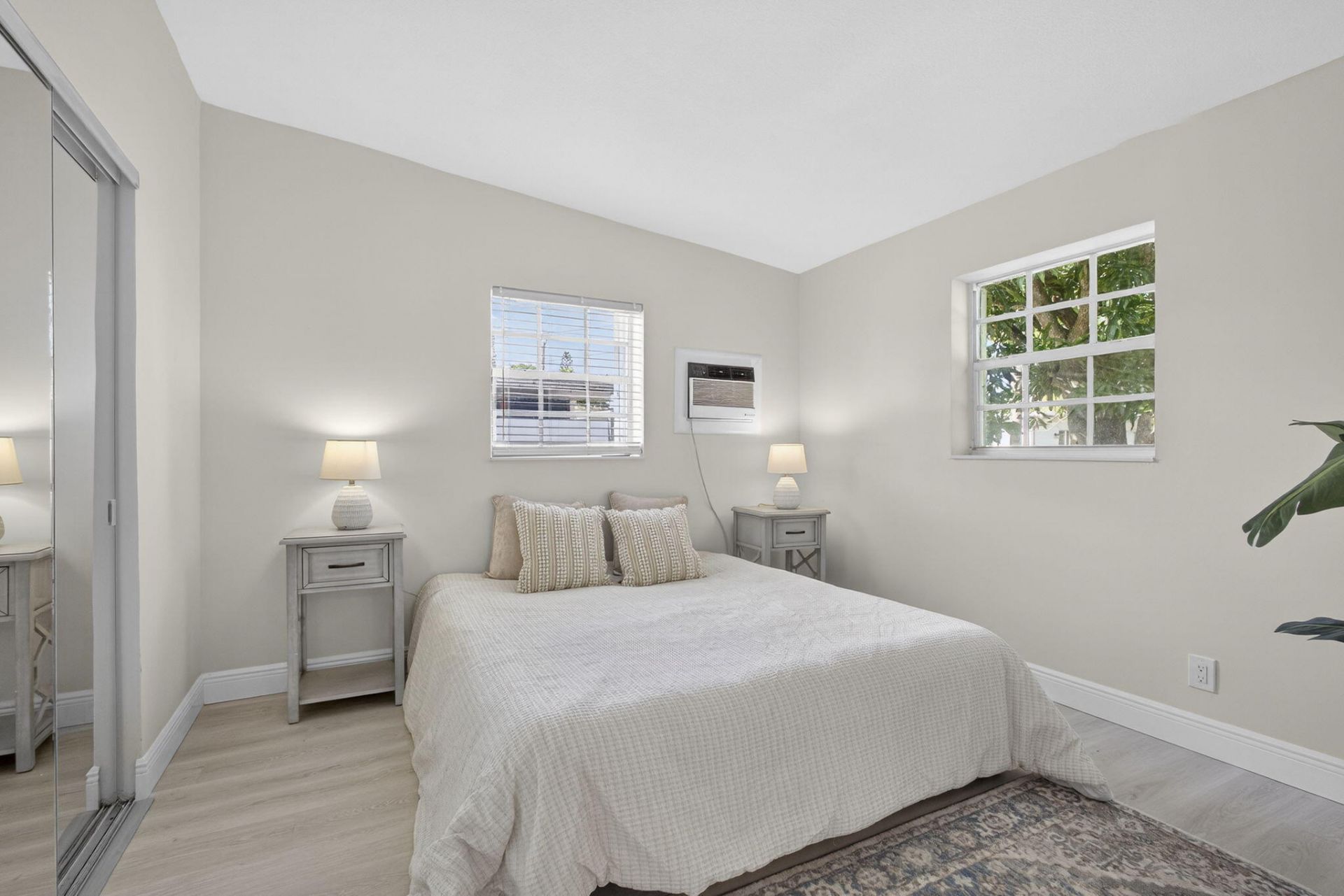 1933 Violet Avenue, West Palm Beach, FL 33415 Photo