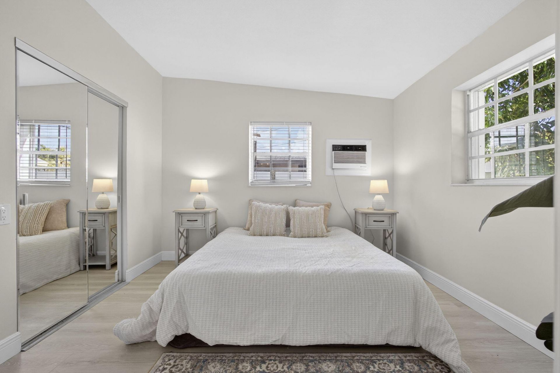 1933 Violet Avenue, West Palm Beach, FL 33415 Photo