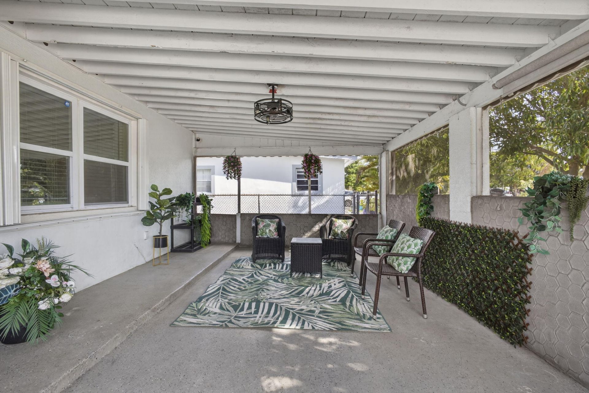 1933 Violet Avenue, West Palm Beach, FL 33415 Photo