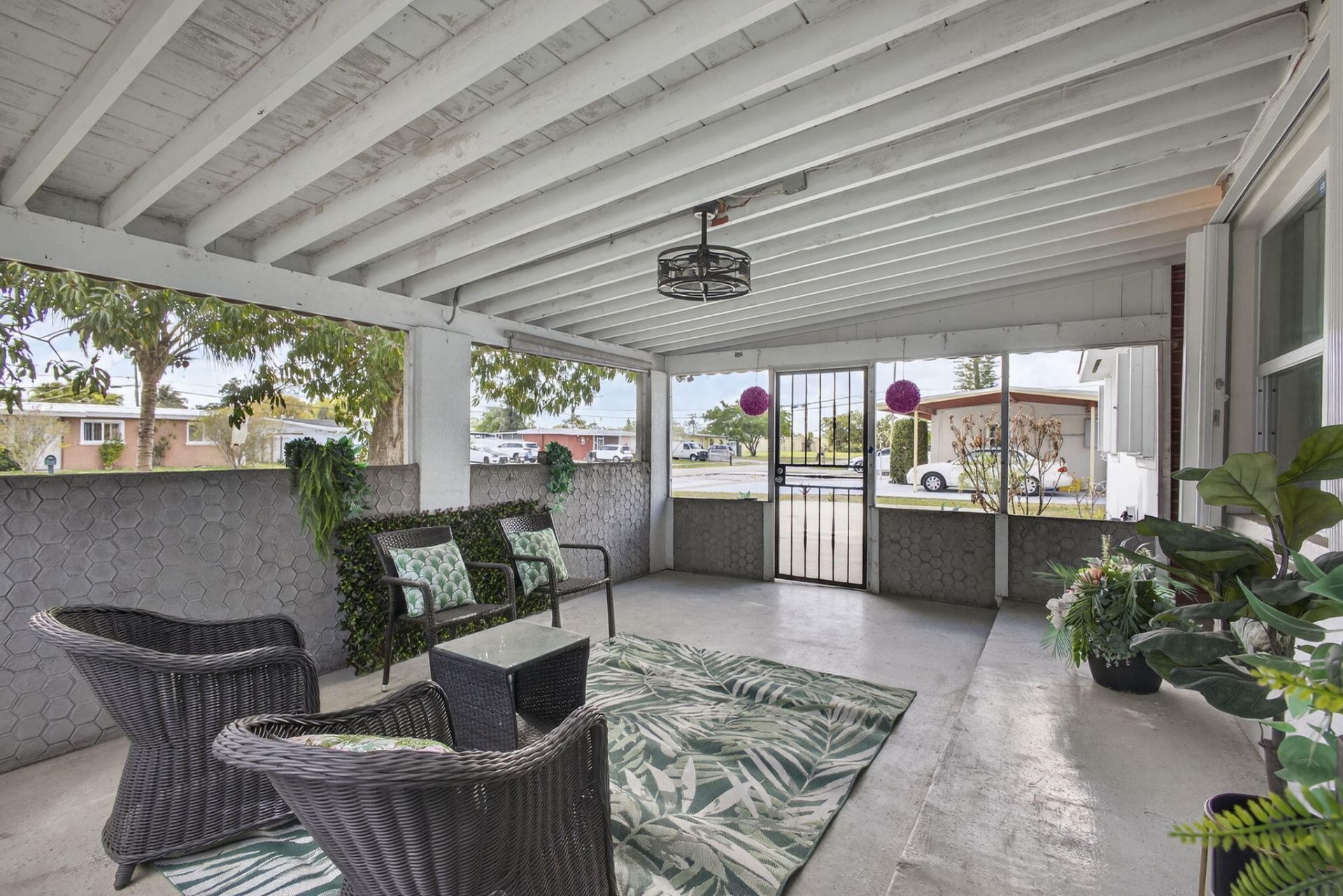 1933 Violet Avenue, West Palm Beach, FL 33415 Photo