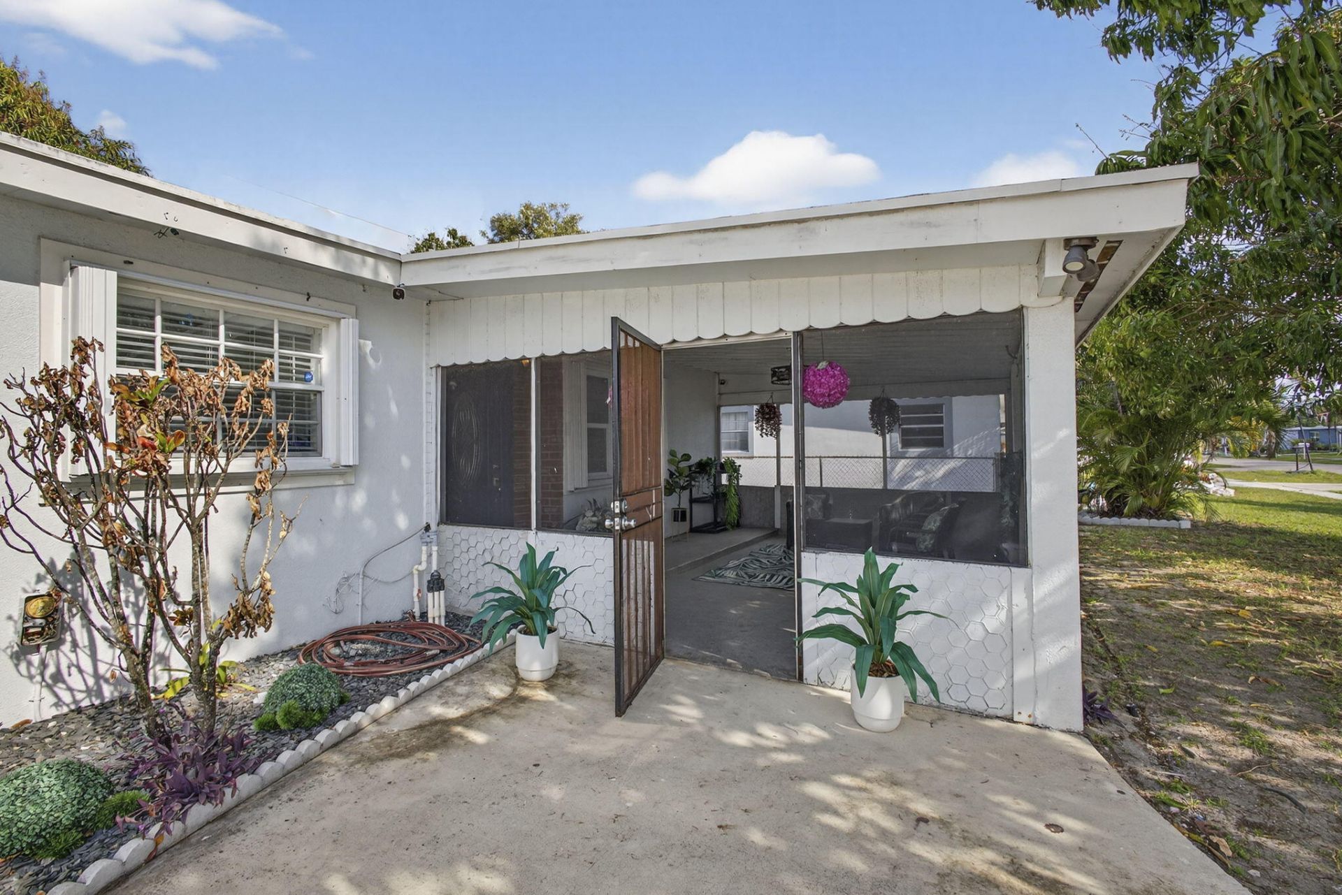 1933 Violet Avenue, West Palm Beach, FL 33415 Photo