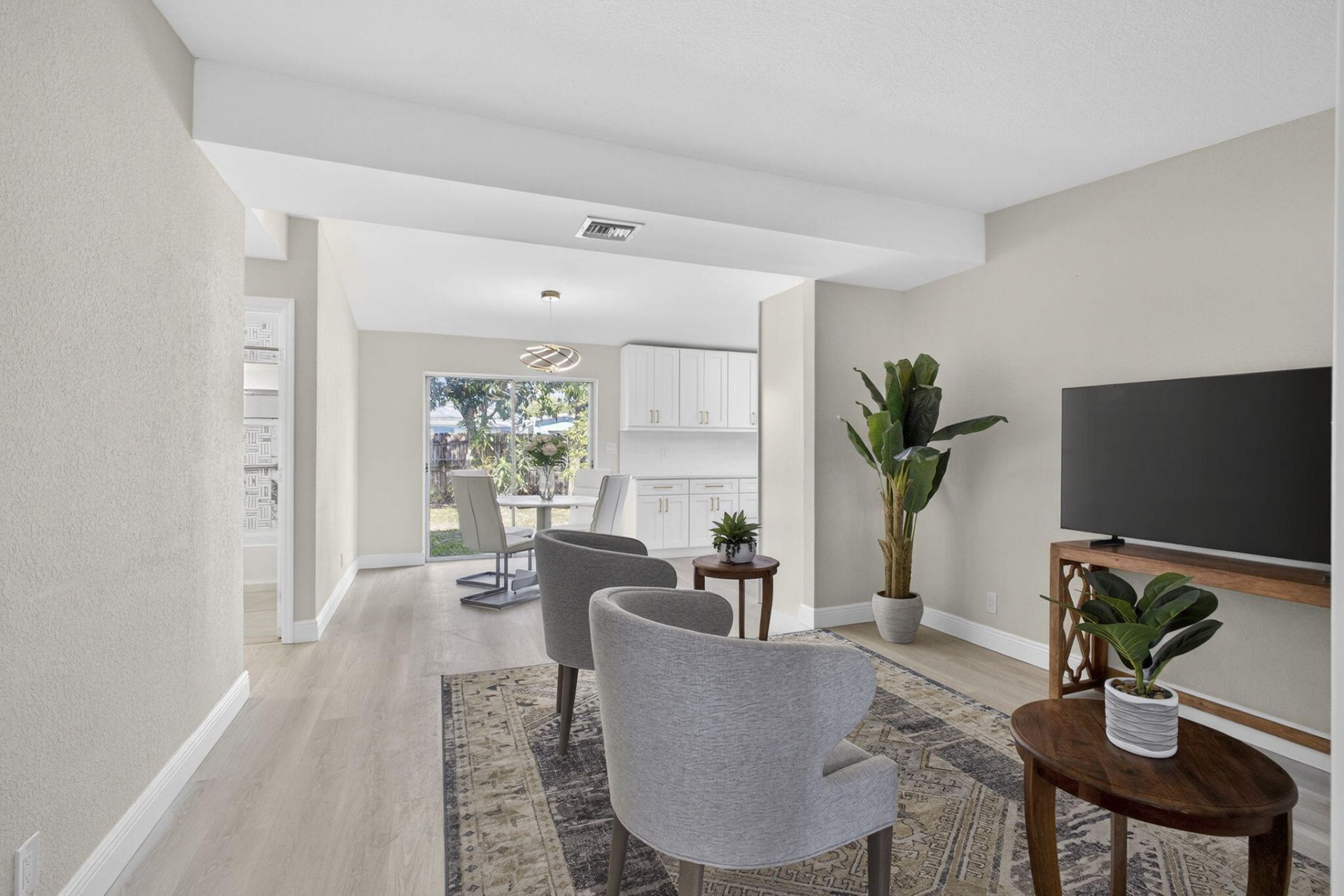 1933 Violet Avenue, West Palm Beach, FL 33415 Photo