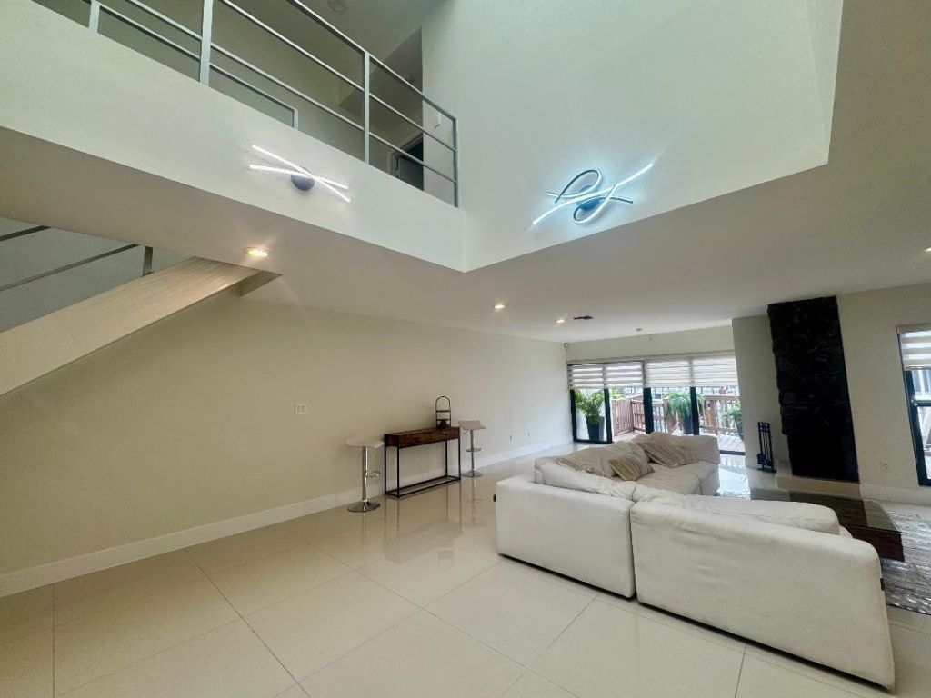 1127 Boca Cove Lane, Highland Beach, FL 33487 Photo
