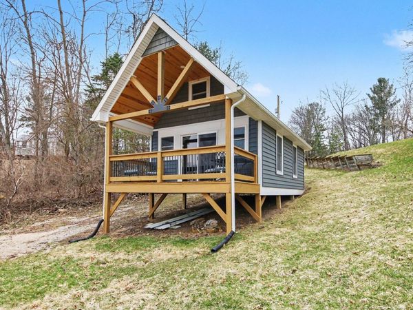 3783 Holiday Drive, Greenville, MI 48838