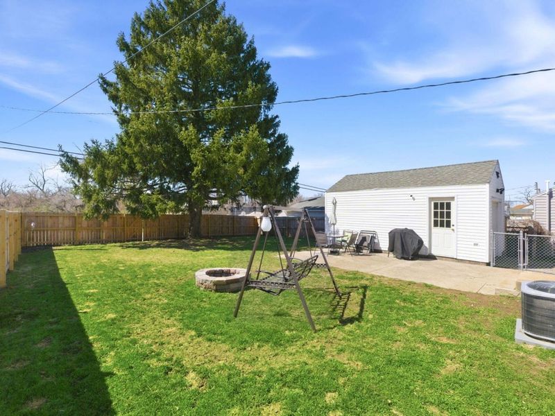 2409 Mayfair Drive, Springfield, OH 45505 Photo 22