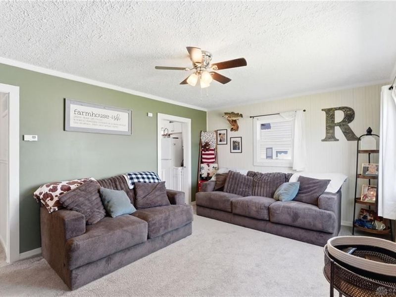 2409 Mayfair Drive, Springfield, OH 45505 Photo 3