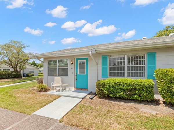 401 DE GRASSE PLACE , Unit 18, SUN CITY CENTER, FL 33573