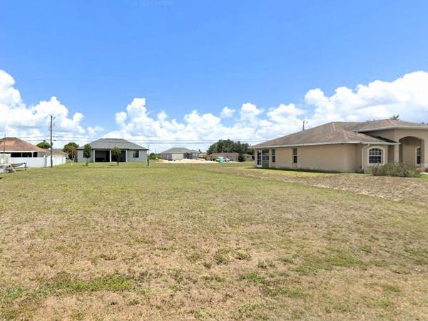 1407 NE 12TH PLACE , CAPE CORAL, FL 33909