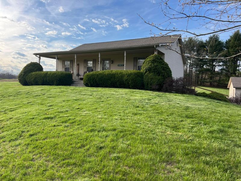 839 Falls Rd Road, Bainbridge, OH 45612 Photo 2