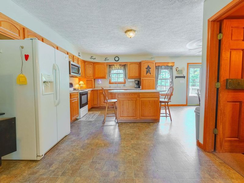 839 Falls Rd Road, Bainbridge, OH 45612 Photo 8