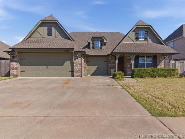 15903 E 91st Street North, Owasso, OK 74055