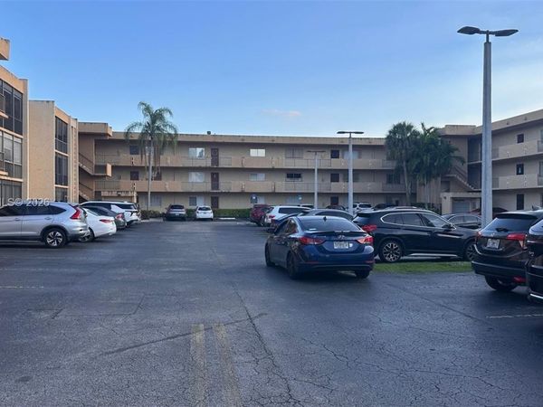 8401 SW 107th Ave , Unit 331E, Miami, FL 33173
