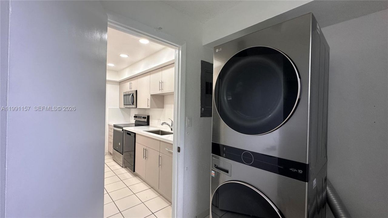 8401 SW 107th Ave, Unit 331E, Miami, FL 33173 Photo
