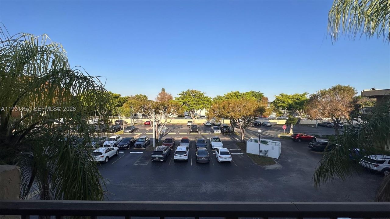 8401 SW 107th Ave , Unit 331E, Miami, FL 33173 Photo