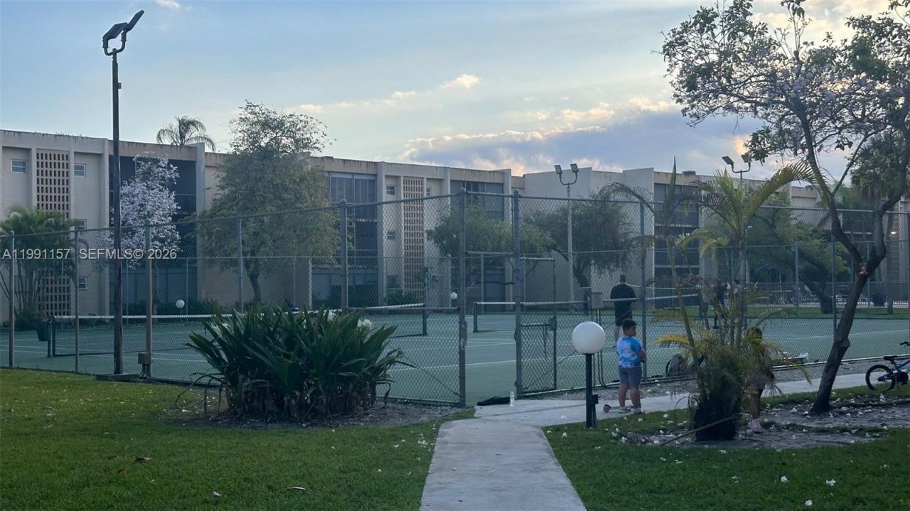 8401 SW 107th Ave , Unit 331E, Miami, FL 33173 Photo