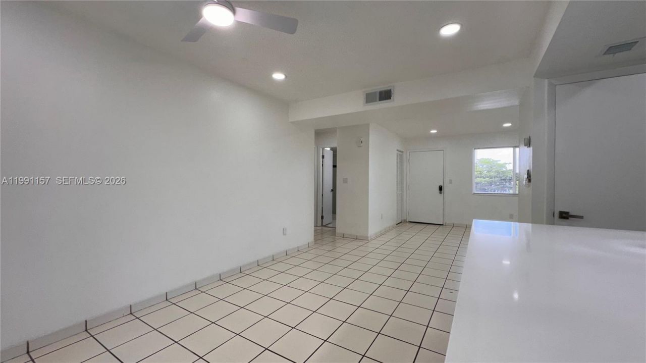 8401 SW 107th Ave, Unit 331E, Miami, FL 33173 Photo