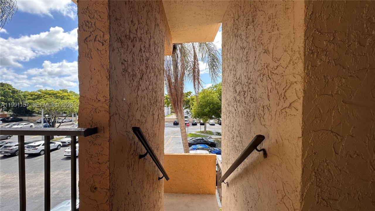8401 SW 107th Ave, Unit 331E, Miami, FL 33173 Photo