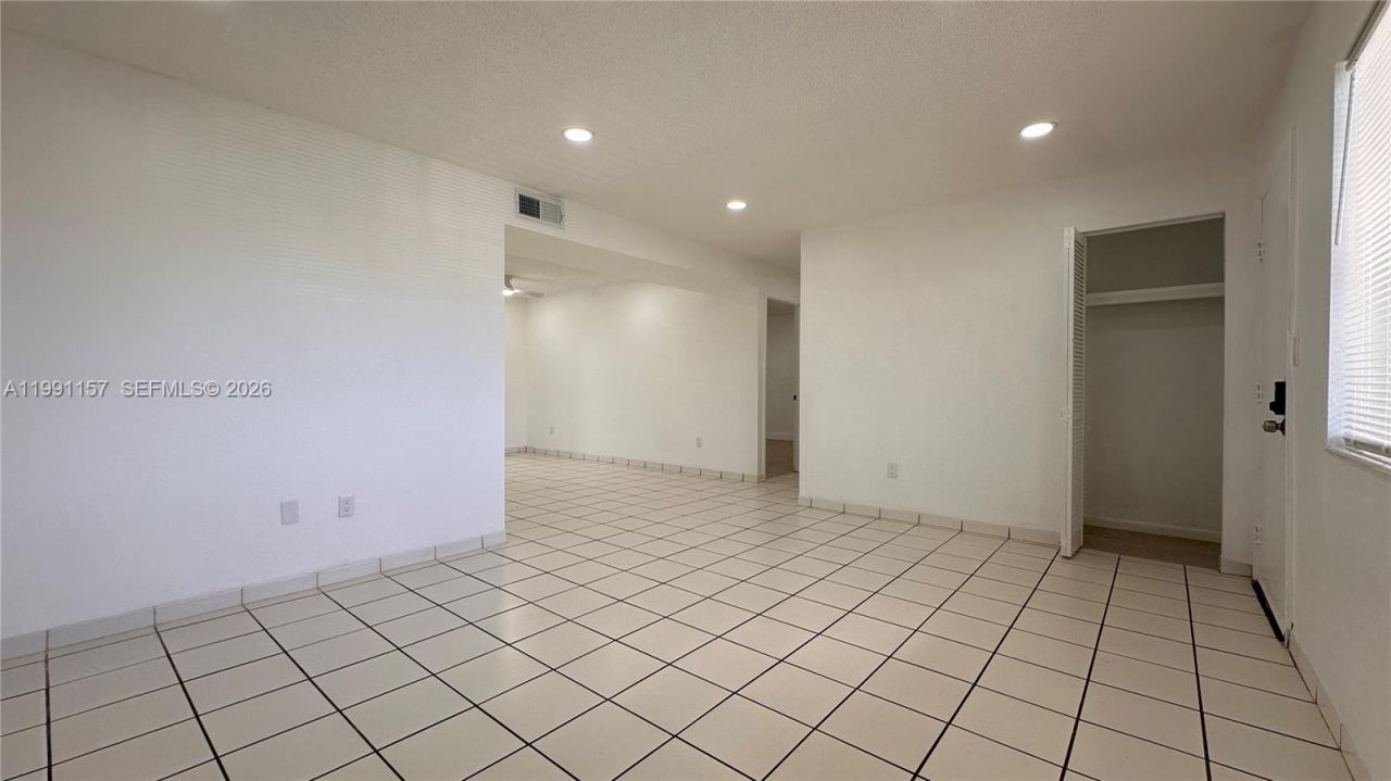 8401 SW 107th Ave, Unit 331E, Miami, FL 33173 Photo