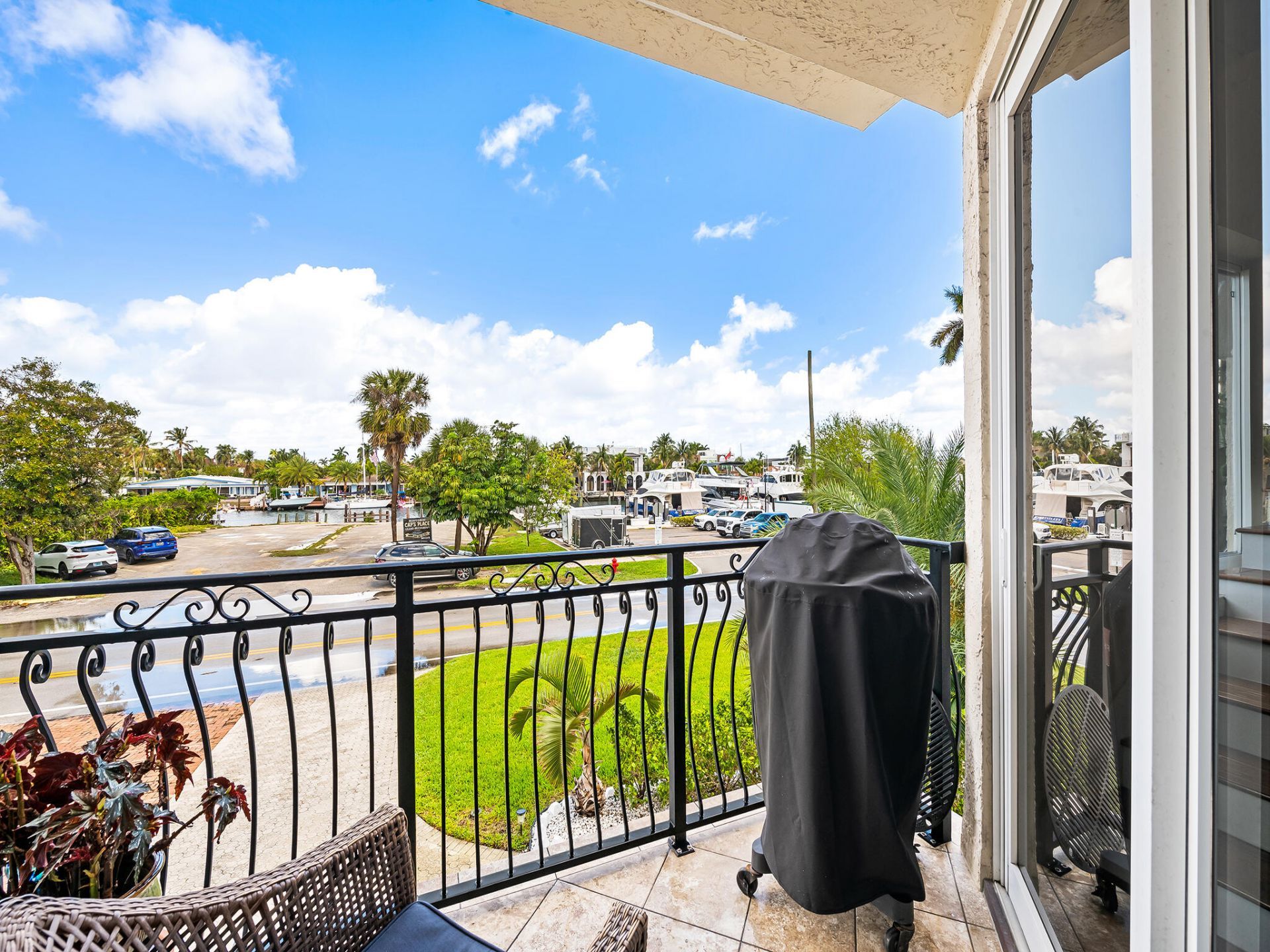 2839 NE 28th Avenue, Lighthouse Point, FL 33064 Photo