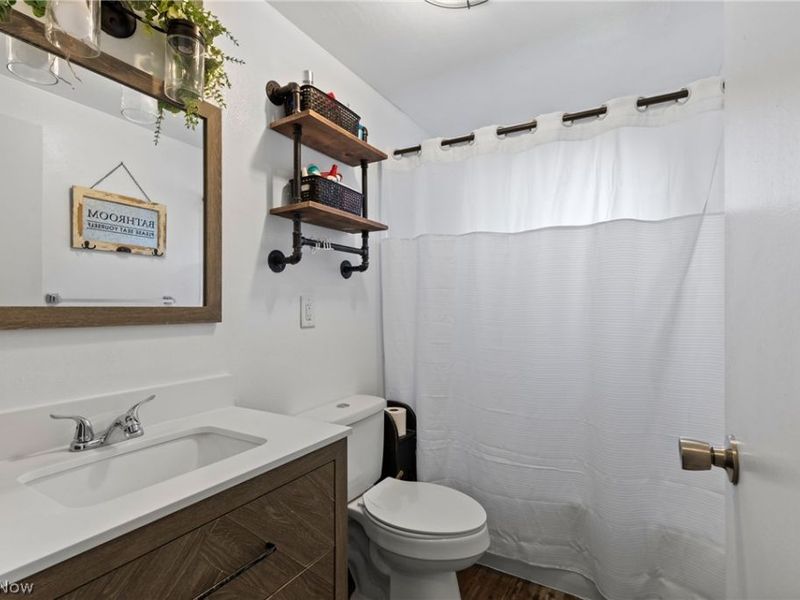 112 Parkview Drive, Wintersville, OH 43953 Photo 13